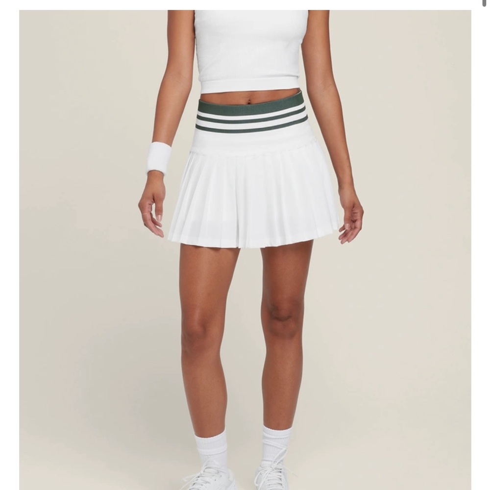 Wilson Midtown Tennis Skirt (white, size s)